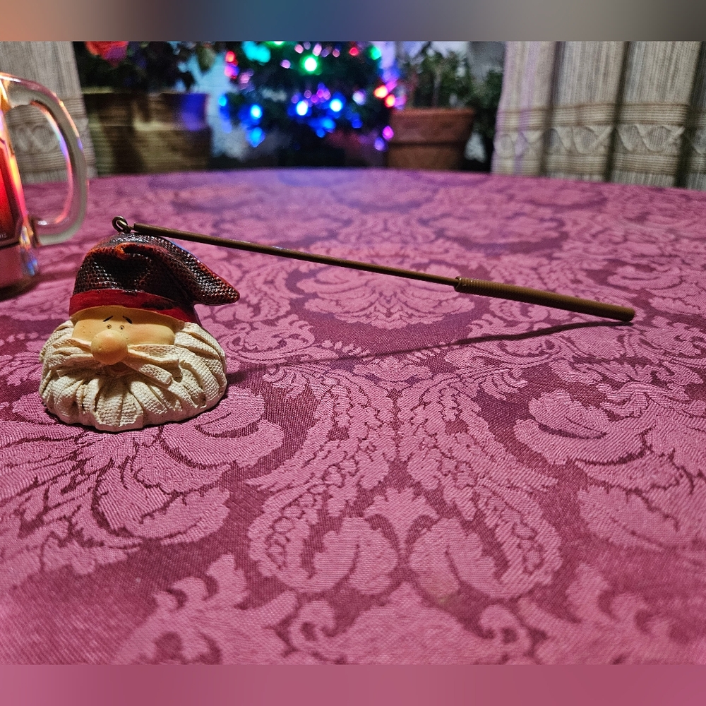 SANTA CANDLE SNUFFER - Picture 1 of 5